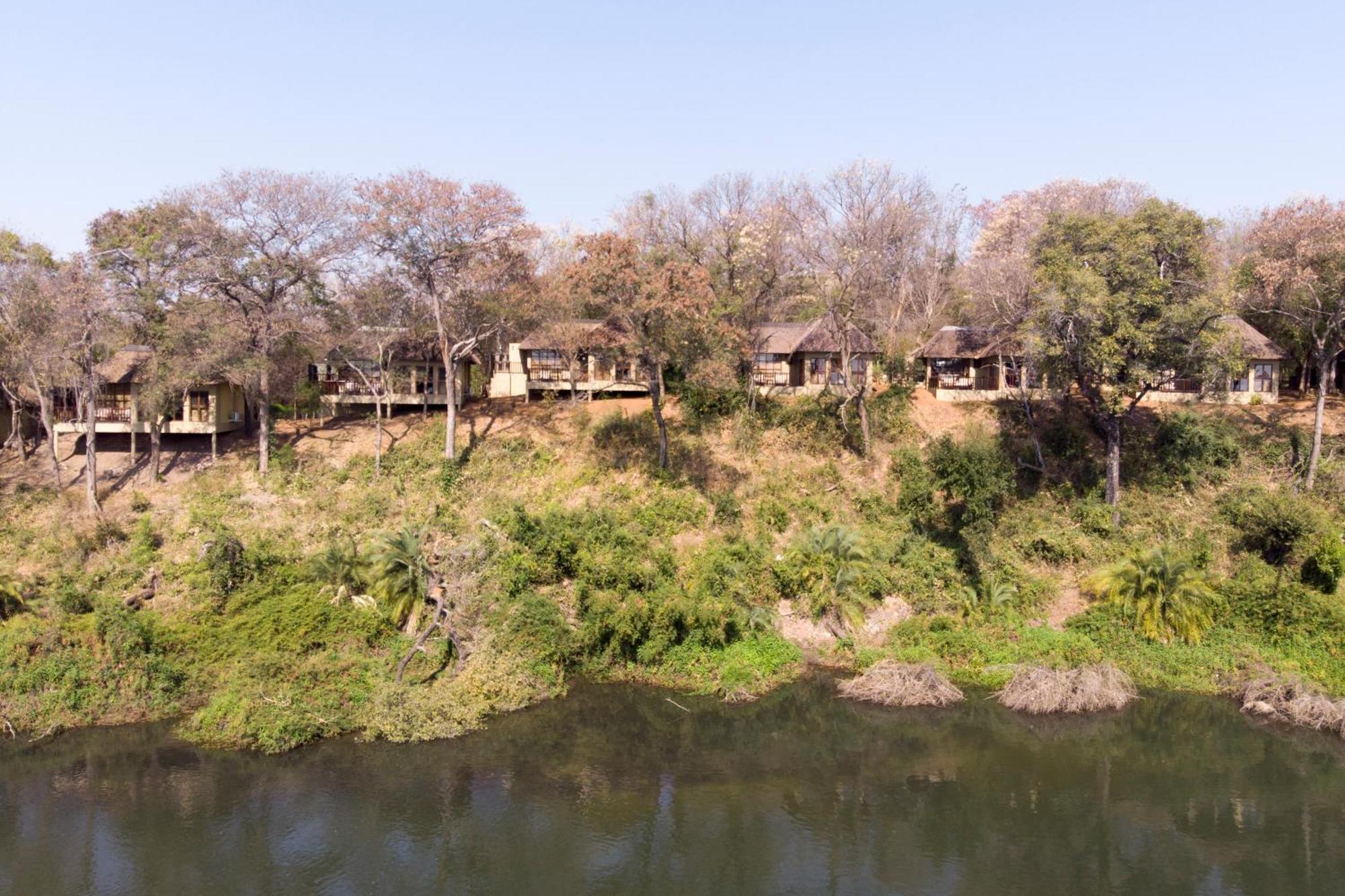 Divava Okavango Resort & Spa Bagani 外观 照片